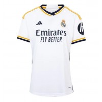 Camisa de Futebol Real Madrid Kylian Mbappe #9 Equipamento Principal Mulheres 2023-24 Manga Curta